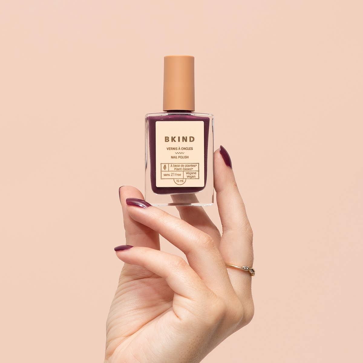 BKIND - Vegan & 21-free Nail Polish - Su'a brosse